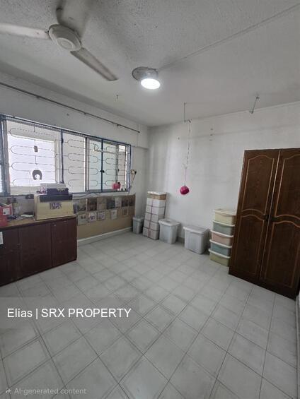 Blk 548 Jurong West Street 42 (Jurong West), HDB Executive #570634461
